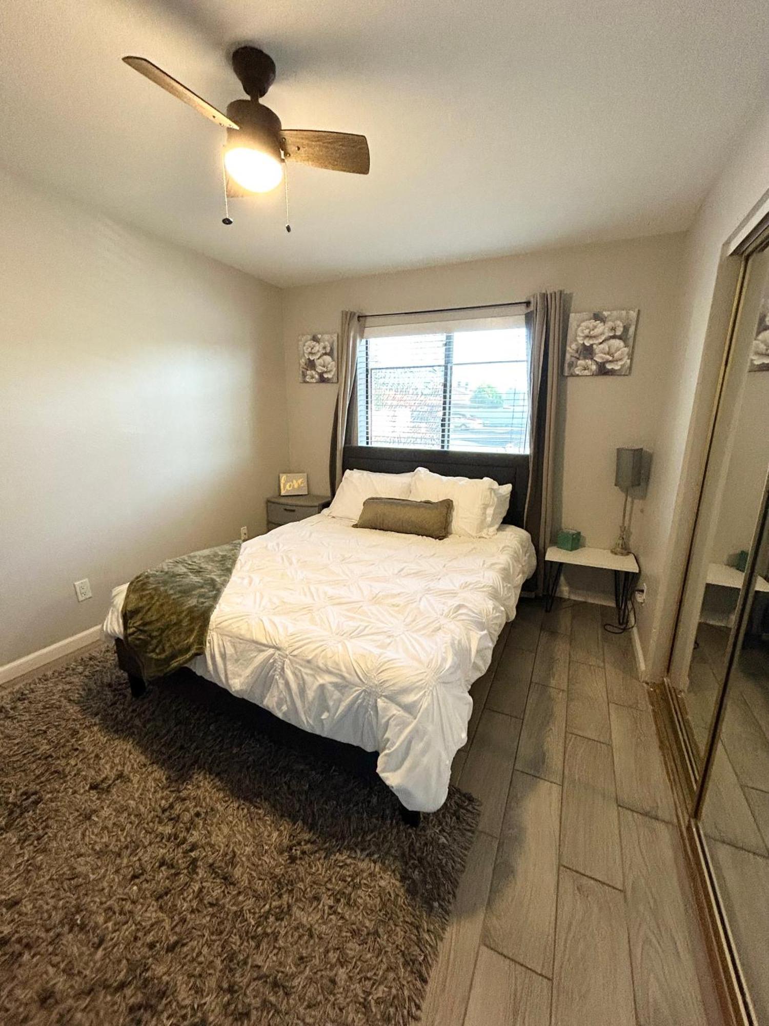 Paradise Valley Apartment